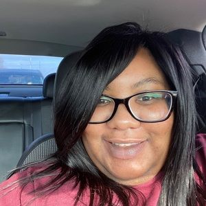 Meet your Posher, Marsha